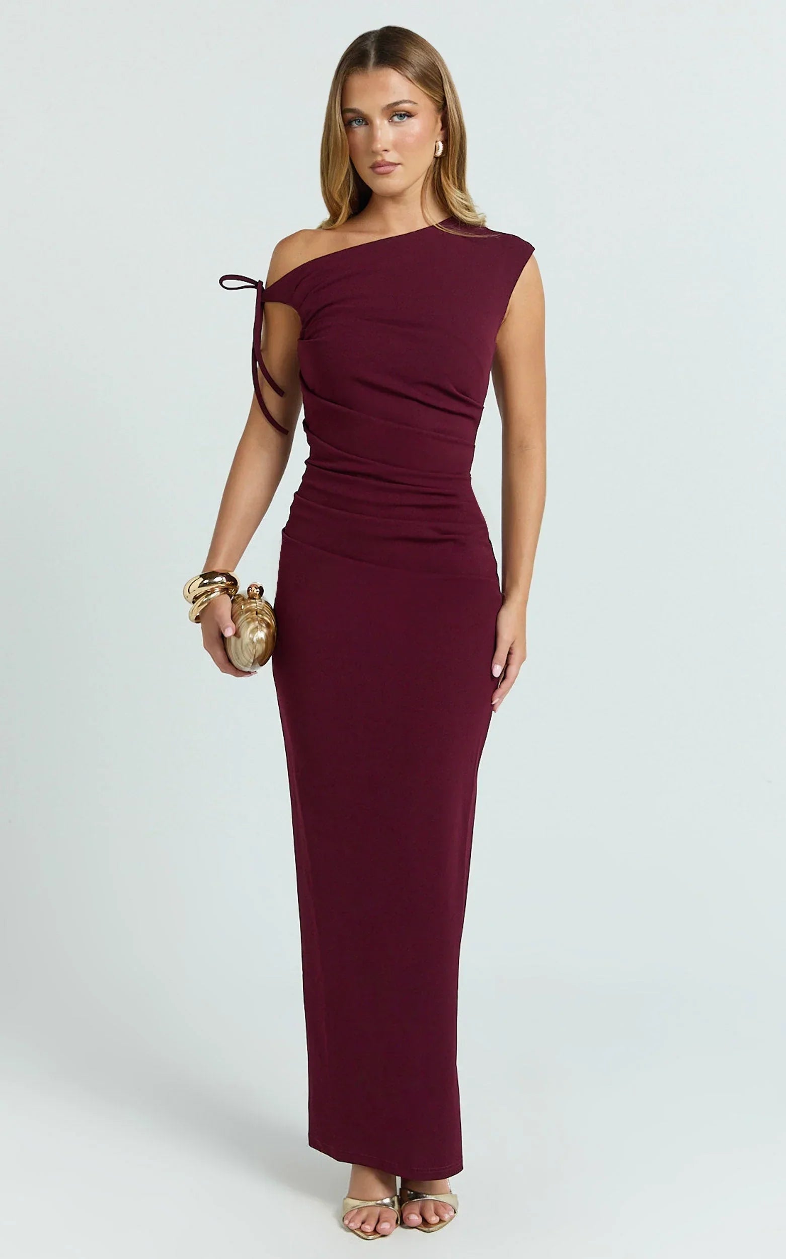 genie maxi dress - off the shoulder dress in wine Vestido Maxi Sin Tirantes Denise - Vino