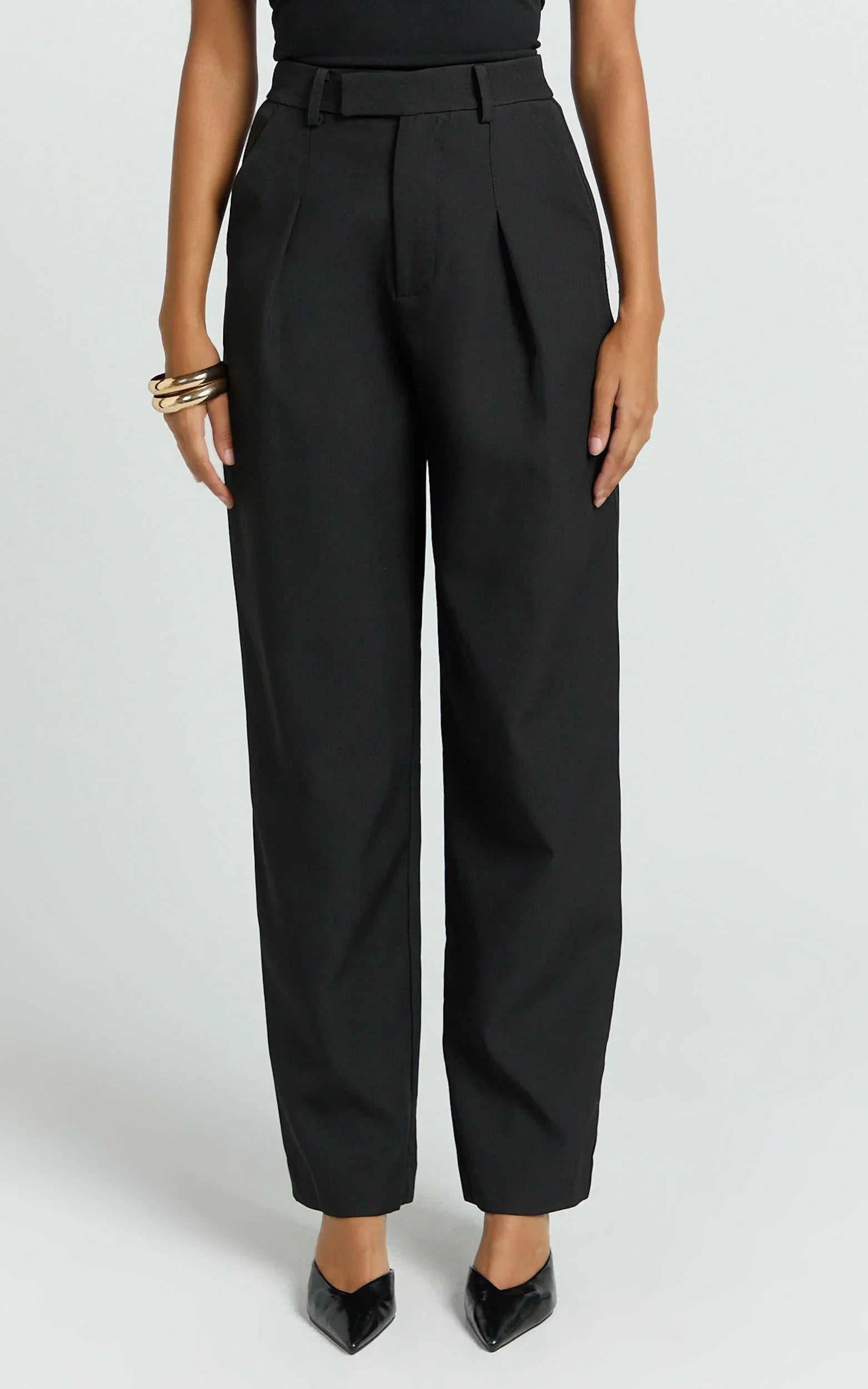 Ebby Pants - Barrel Leg High Waisted Pants in Black
