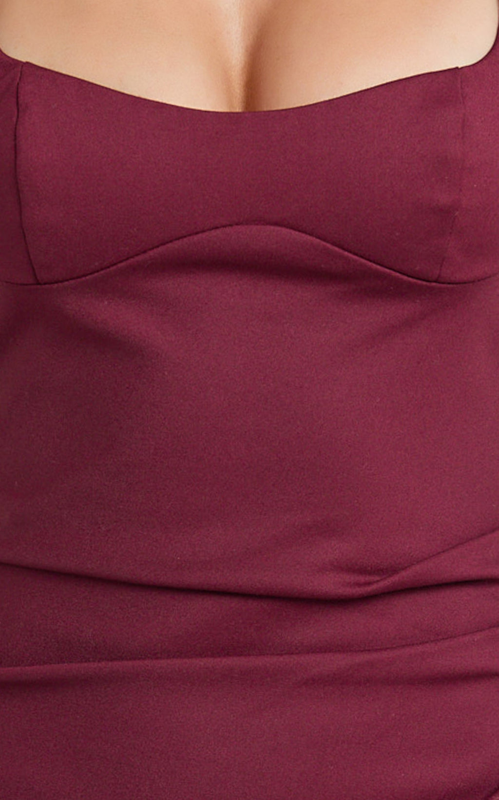Benita Midi Dress - Scoop Neck Ruched Fitted Dress in Wine